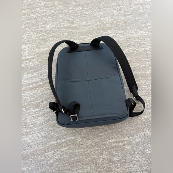 NWOT Tumi Harrison Bradner Leather Backpack in Pavement Bomb - Picture 9 of 13